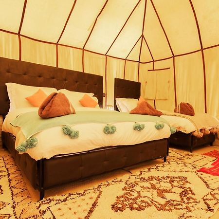 Отель Sunset Luxury Camp Adrouine Экстерьер фото