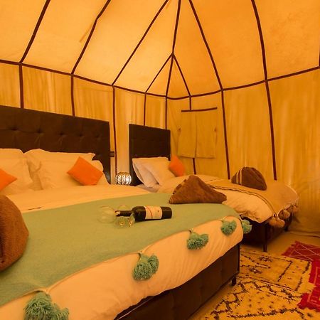 Отель Sunset Luxury Camp Adrouine Экстерьер фото